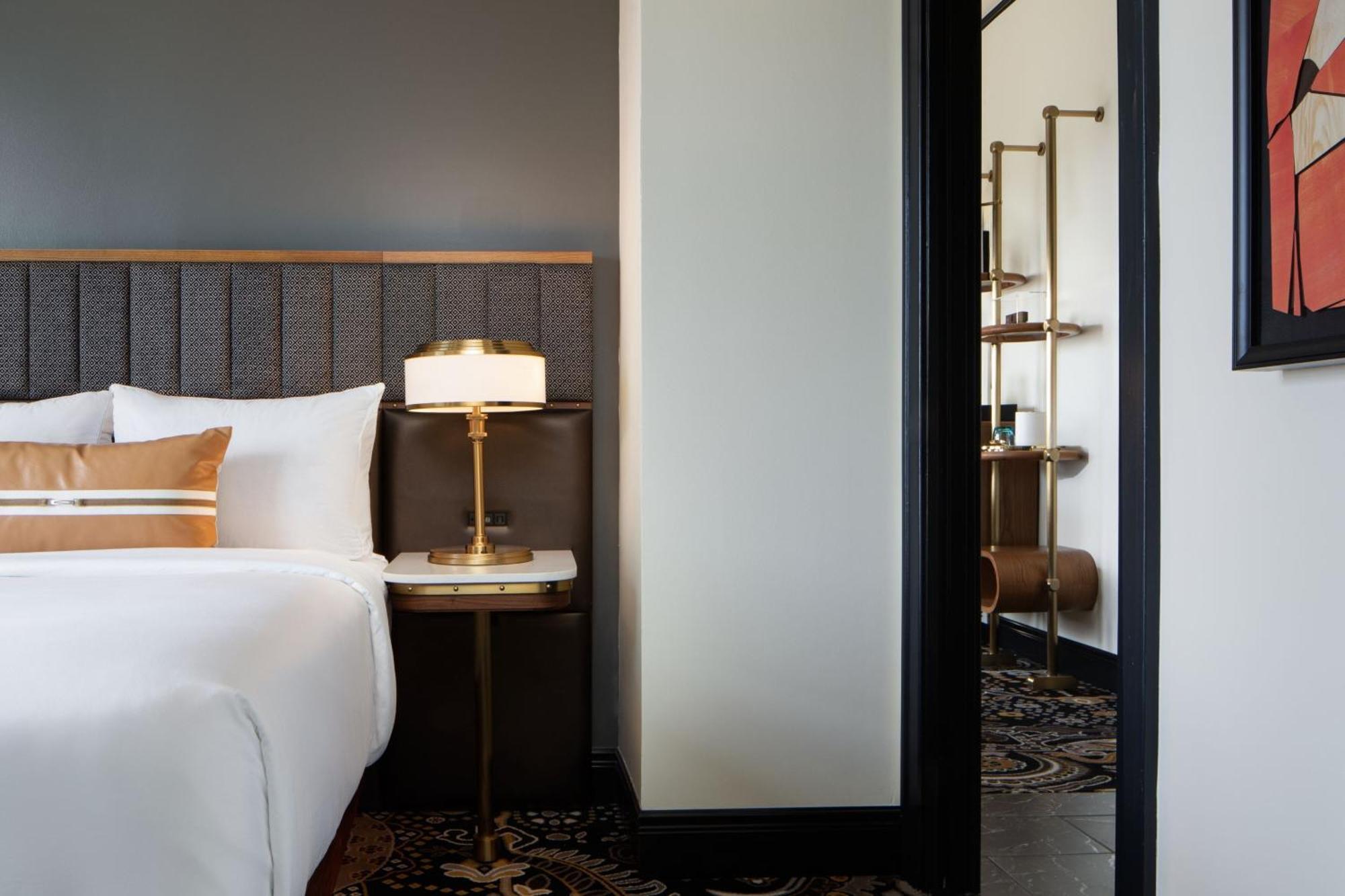 The Lasalle Hotel, Bryan College Station, A Tribute Portfolio Hotel 外观 照片