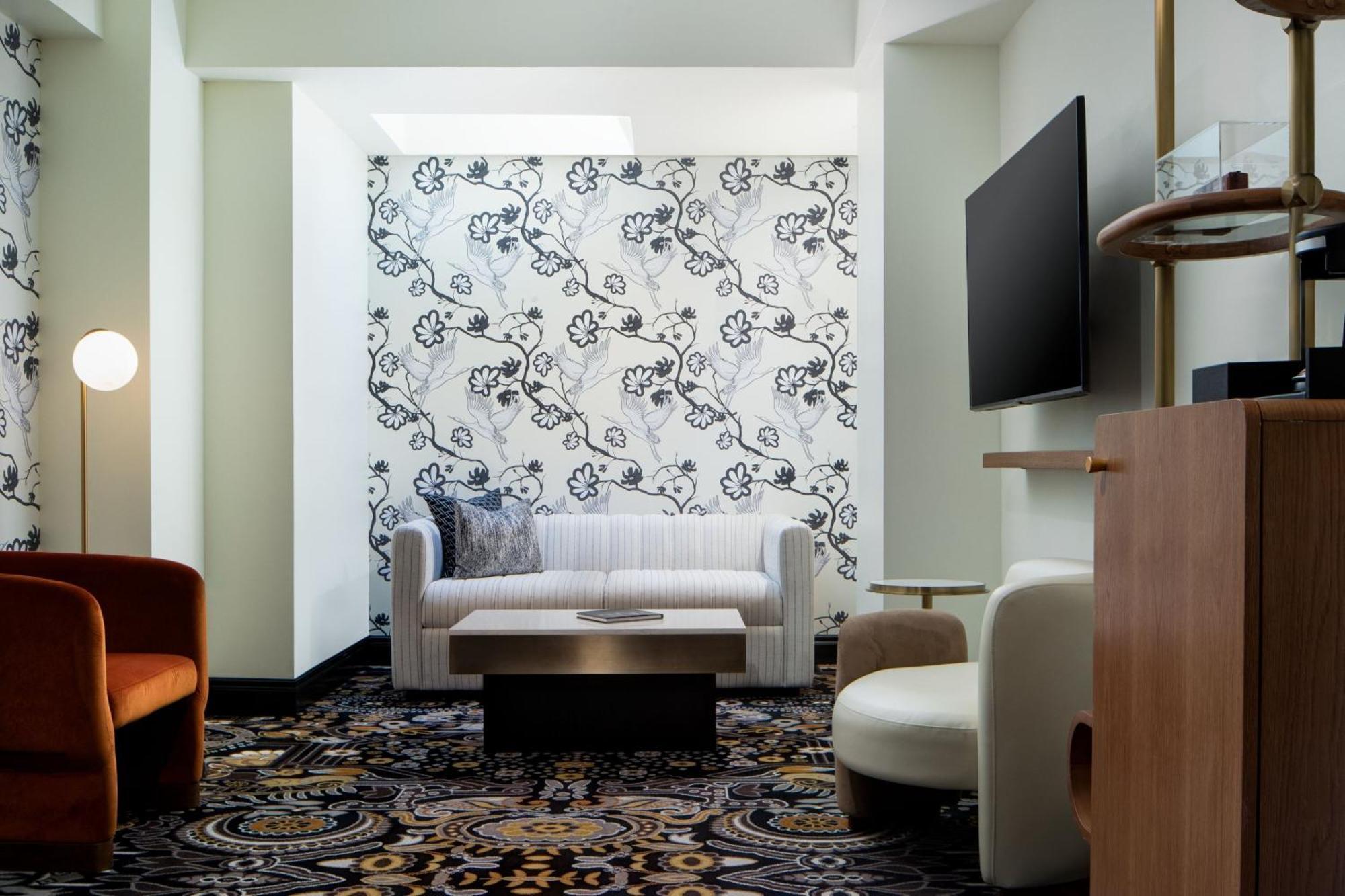 The Lasalle Hotel, Bryan College Station, A Tribute Portfolio Hotel 外观 照片