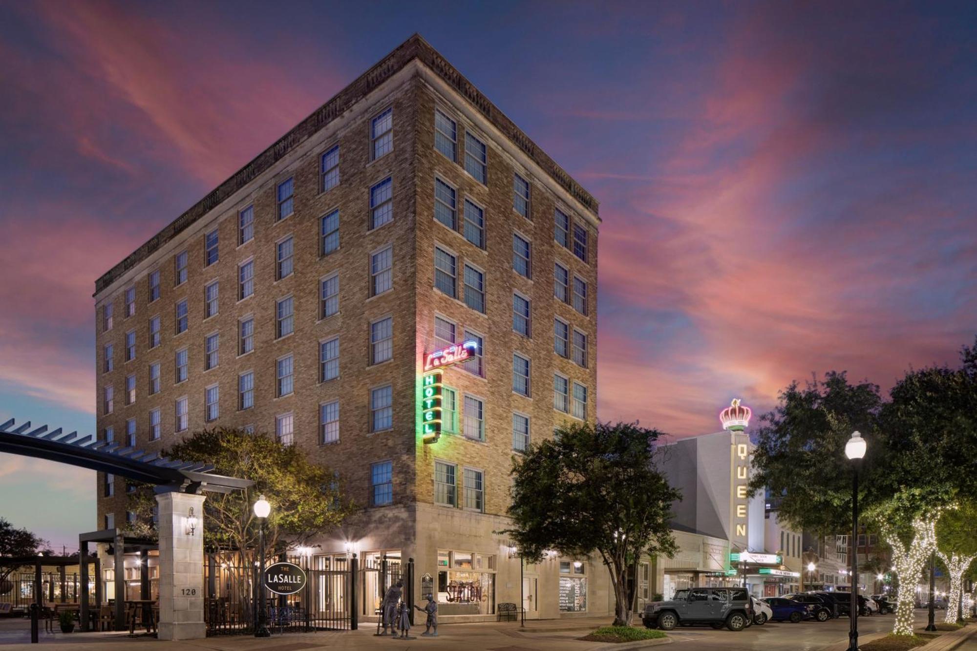 The Lasalle Hotel, Bryan College Station, A Tribute Portfolio Hotel 外观 照片